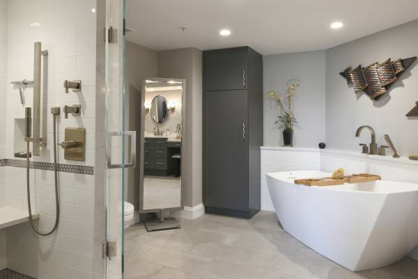 Bethesda Master Bathroom Renovation Condo