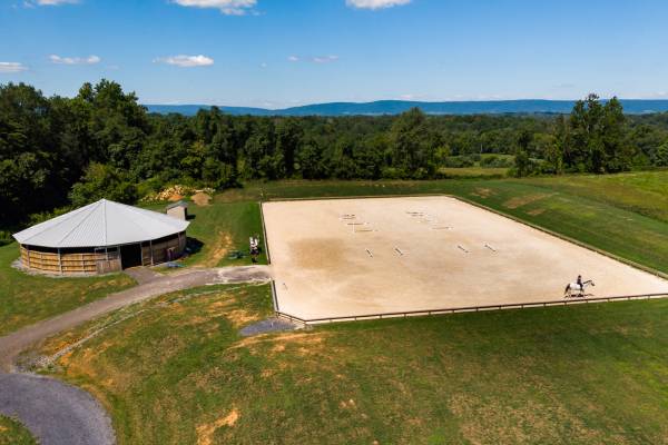 Middleburg Barn Complex