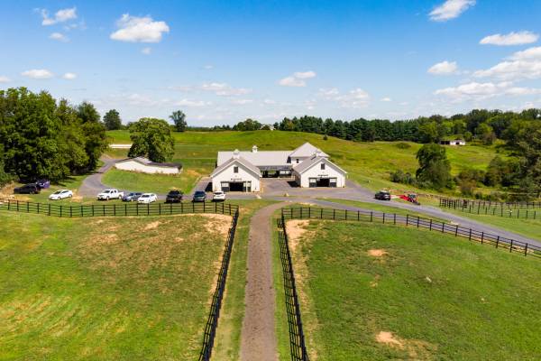 Middleburg Barn Complex