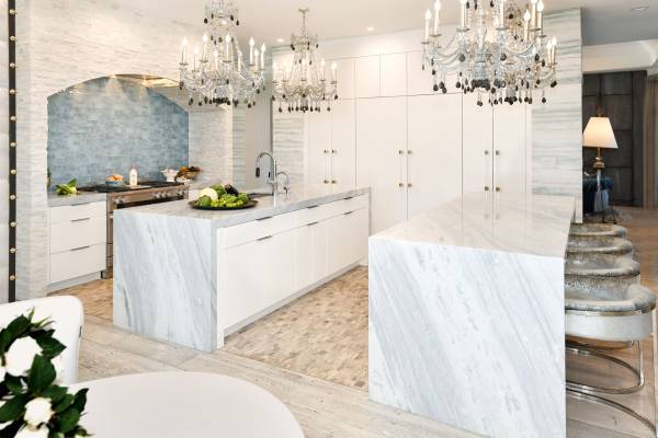 Glamorous Kitchen Renovation in Leesburg, VA