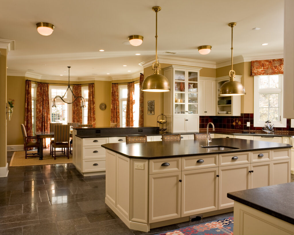 Vienna VA Gourmet Kitchen | Classic / Traditional