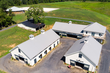 Barn Complex in Middleburg, VA