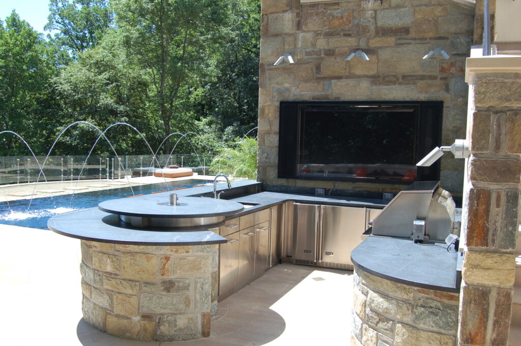 luxury outdoor kitchen