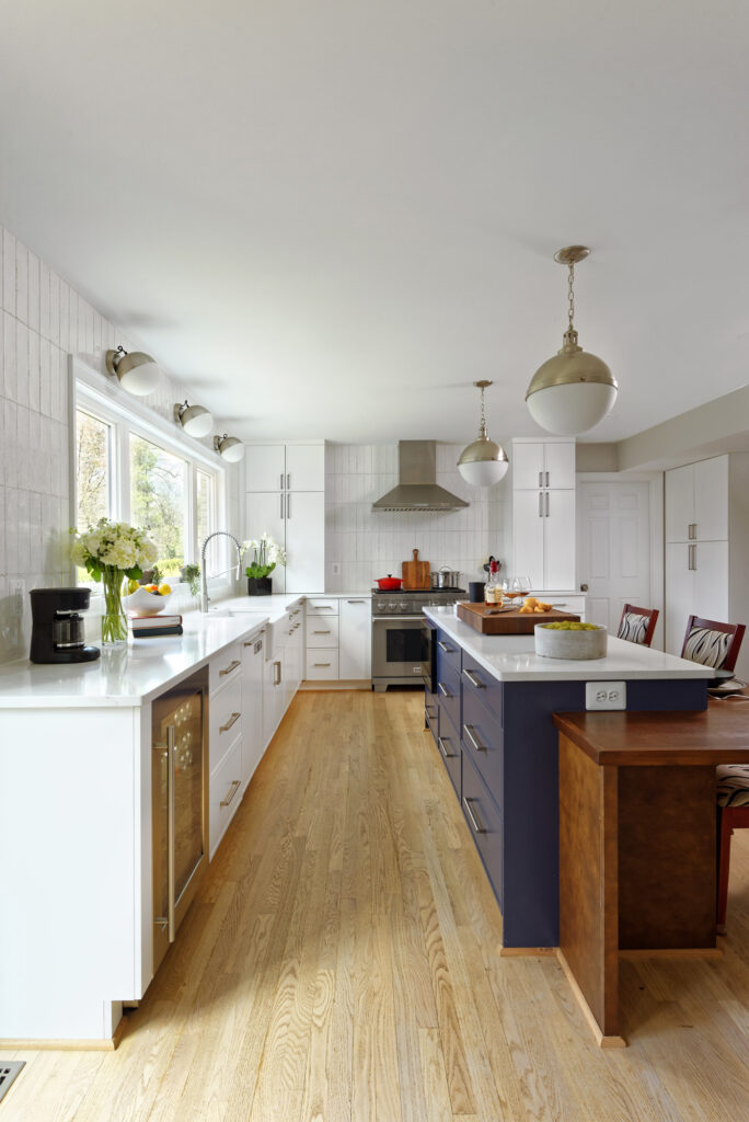 Beautiful Kitchen Renovation in Oakton, Virginia | Contemporary / Modern