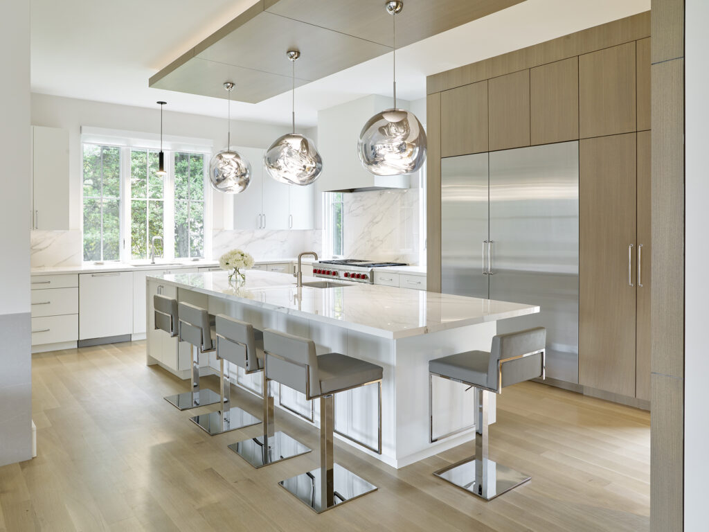 Contemporary Kitchen Renovation in McLean - Luxury Design Build BOWA | Contemporary / Modern